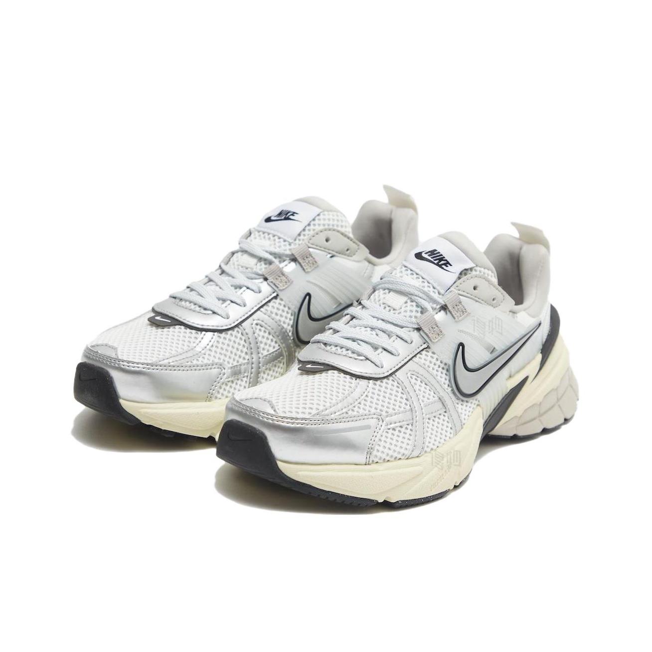 Women Shoes Nike - Nike V2K Run Colori Vivaci e