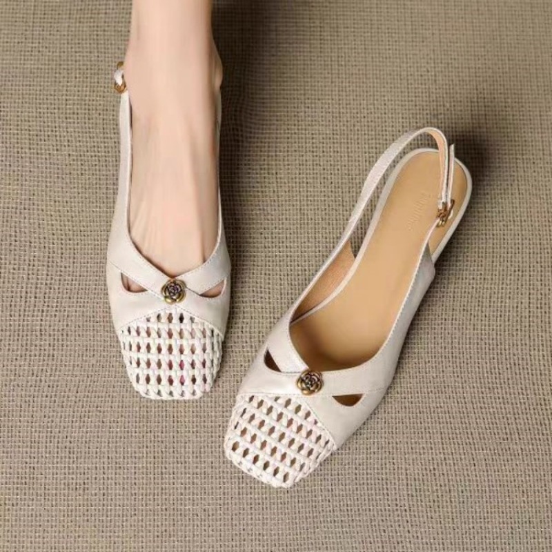 Sandali chiusi da donna in sti - Square Toe Mule recensione e prezzo