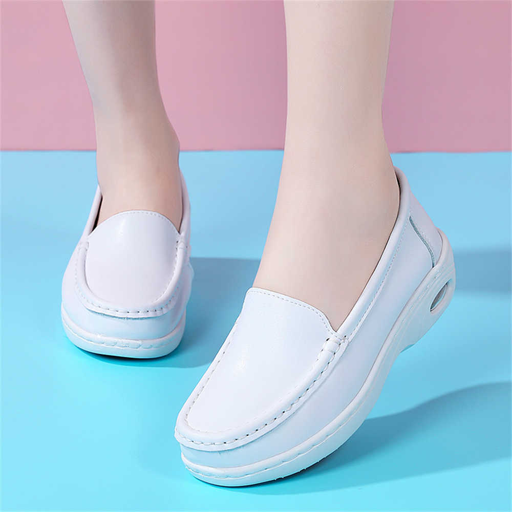 Scarpe con tacco grosso con su - Women Shoes Types recensione e prezzo