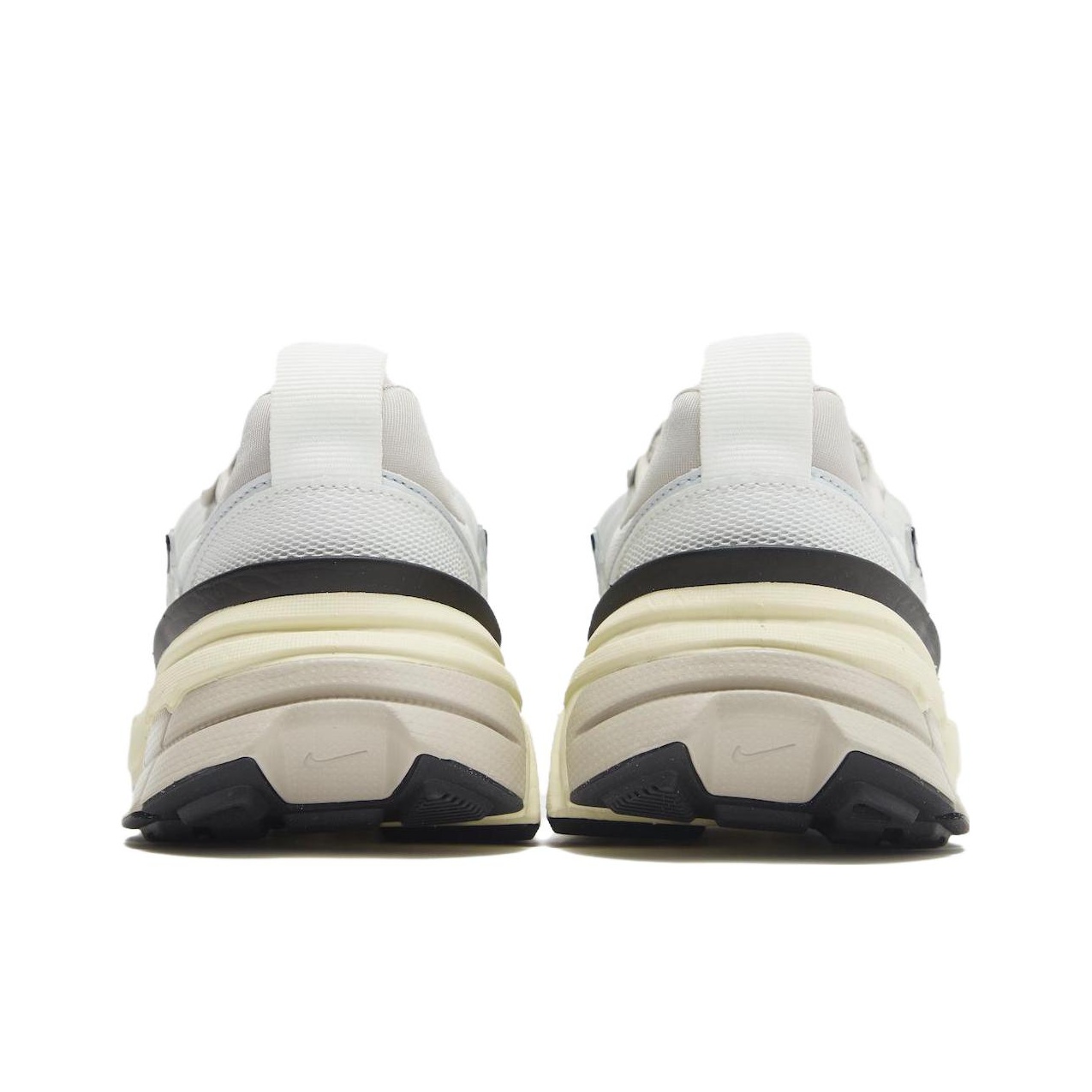 Nike V2K Run Colori Vivaci e A - Women Shoes Nike recensione e prezzo